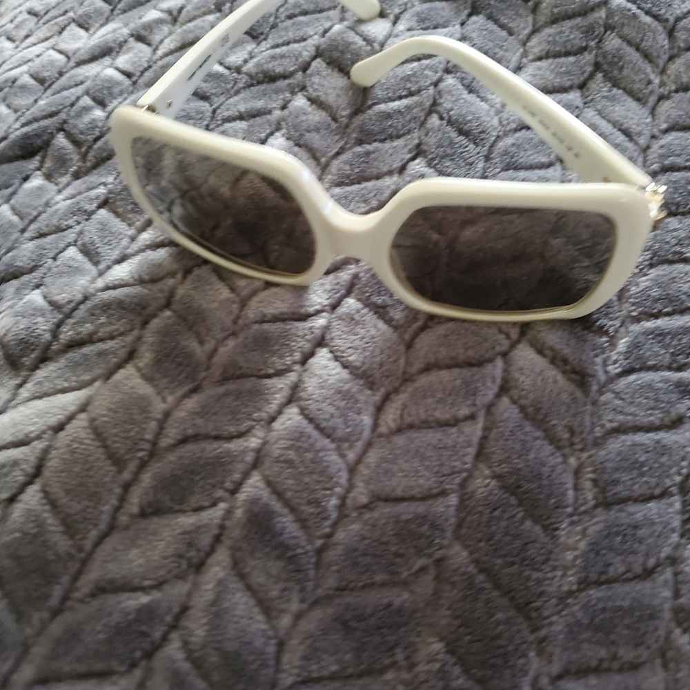 White Tory Burch sunshades
